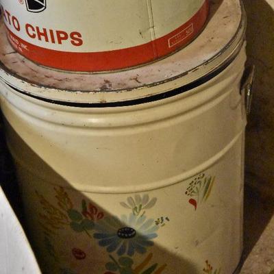 B Lot 5: Large Tins