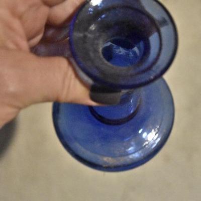 B Lot 11: Mixed Lot of Blue Glass