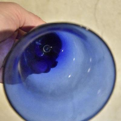 B Lot 11: Mixed Lot of Blue Glass