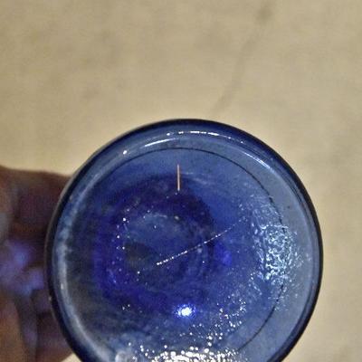 B Lot 11: Mixed Lot of Blue Glass
