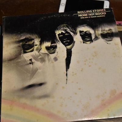 B Lot 16: Lot of Vintage Albums
