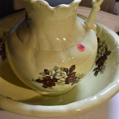 B Lot 19: Vintage Washbasin and Jug