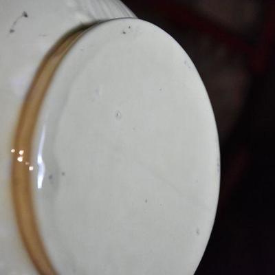 B Lot 19: Vintage Washbasin and Jug
