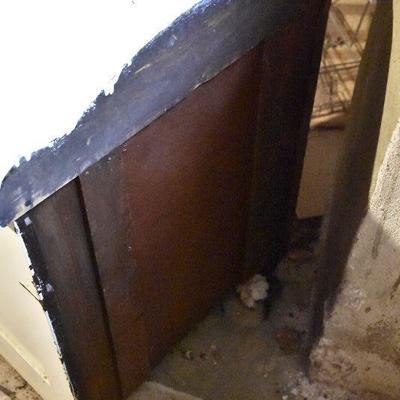 B Lot 20: Vintage Washbasin Stand