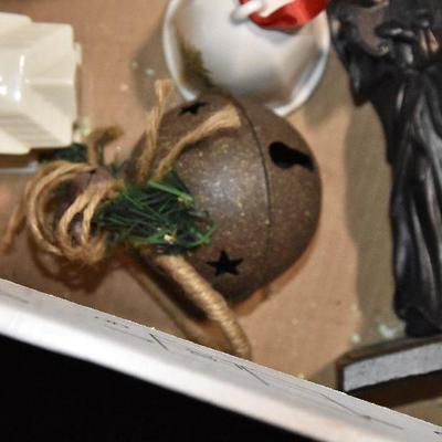 B Lot 36: Box Lot of Christmas #2