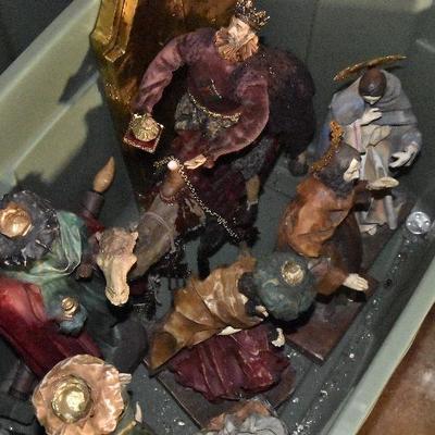 B Lot 41: Department 56 Nativity