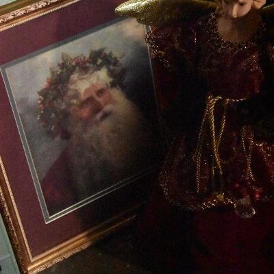 B Lot 45: Santa Picture and Large Angel Tree Topper