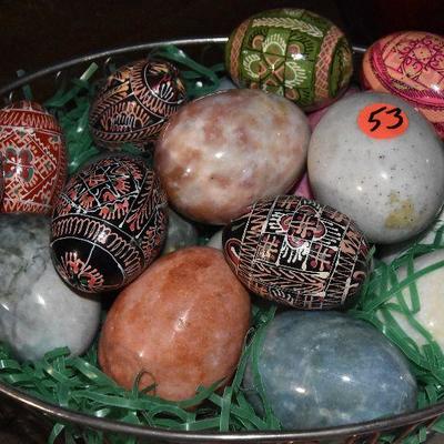 B Lot 53: Basket of Handpainted and Marble Eggs
