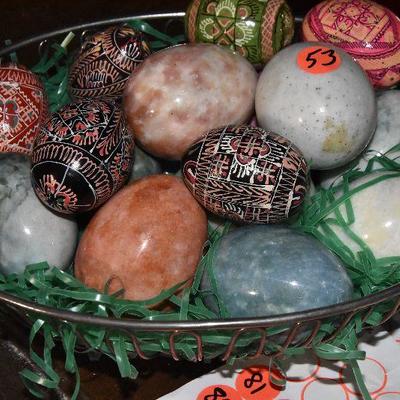 B Lot 53: Basket of Handpainted and Marble Eggs