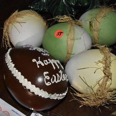 B Lot 55: Lot of Large Ceramic Easter Eggs