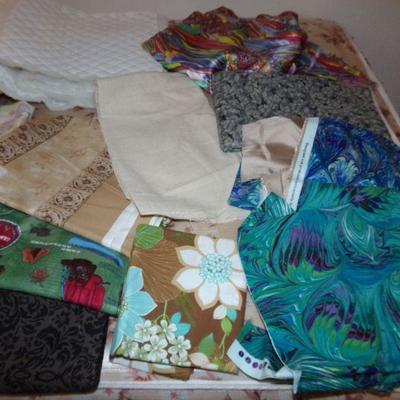 LOT 43  QUILTING/SEWING MATERIAL