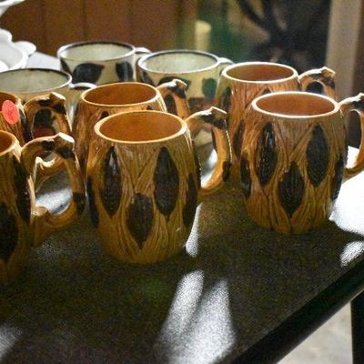 B Lot 155:  Vintage Mugs