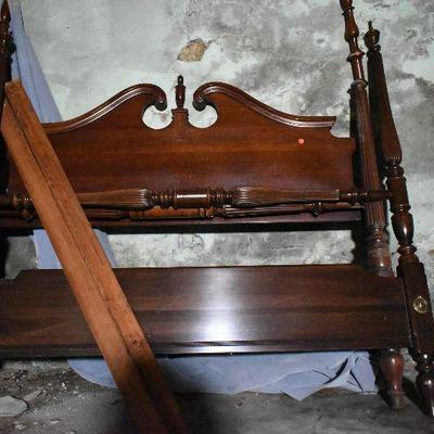 B Lot 67:  Bed
