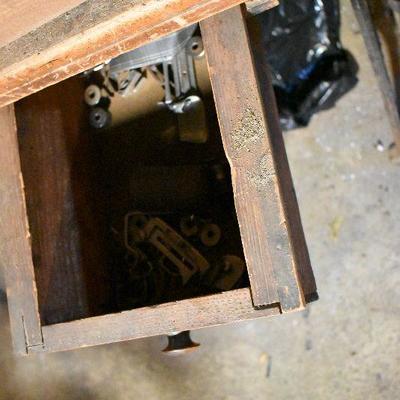 B Lot Basement:  Antique Sewing Machine