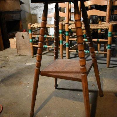 B Lot Basement:  Vinage Table