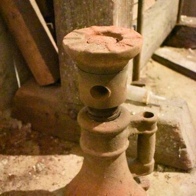 B Lot 14 Back  Basement:  Vintage Jack