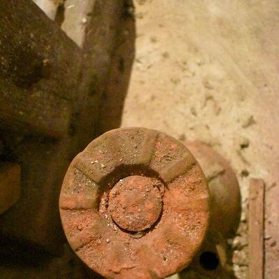 B Lot 14 Back  Basement:  Vintage Jack