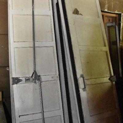 Up G Lot 4: Vintage Wood Garage Doors