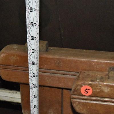 Up G Lot 5: Vintage Twin Wood Bed Frame
