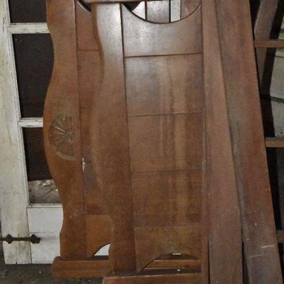 Up G Lot 5: Vintage Twin Wood Bed Frame
