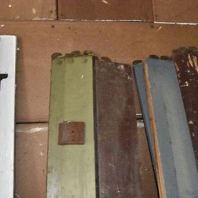 Up G Lot 8: Wood Supports for Bed Frames