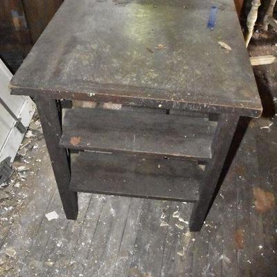 Up G Lot 16: Vintage Desk and Chair