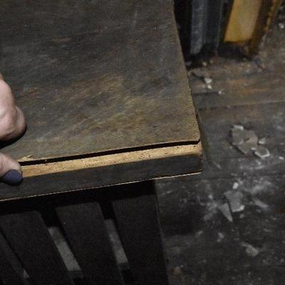 Up G Lot 16: Vintage Desk and Chair