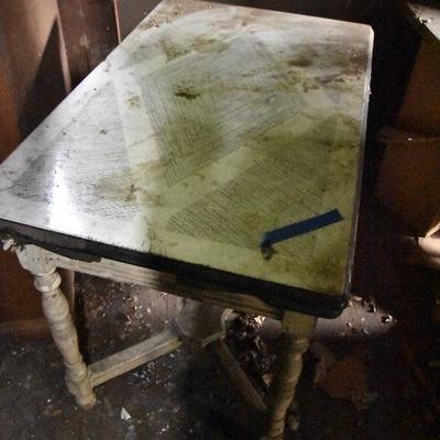 Up G Lot 17: Enameled Top Table