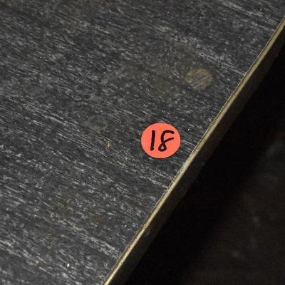 Up G Lot 18: Formica Top Table