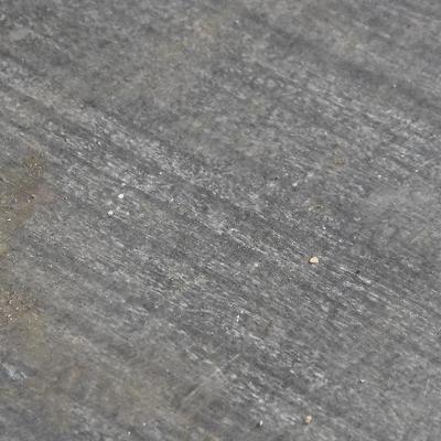 Up G Lot 18: Formica Top Table