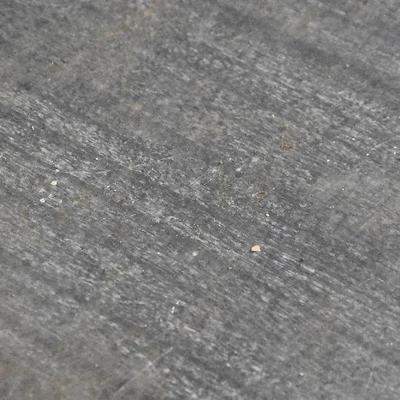 Up G Lot 18: Formica Top Table
