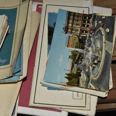 Up G Lot 35: Lot of Ephemera