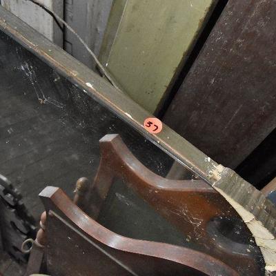 Up G Lot 37: Lot of Mirrors