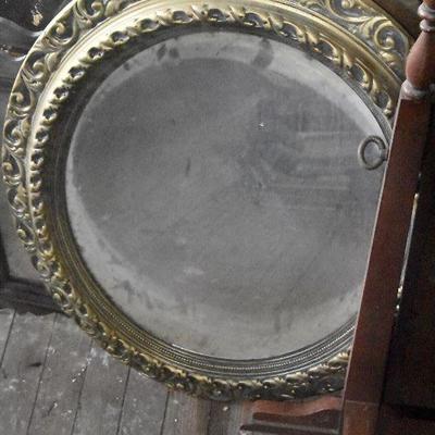 Up G Lot 37: Lot of Mirrors