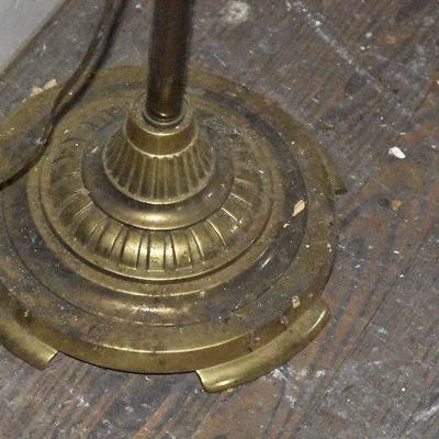 Up G Lot 38: Pair of Floor Lamps