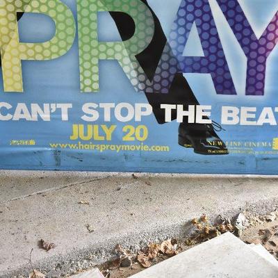 G Lot 46: James Marsden Hairspray Movie Banner