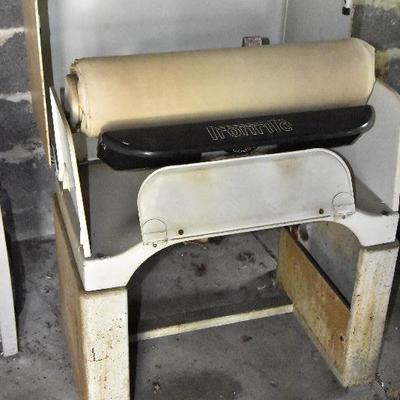 G Lot 50: Vintage Ironrite Industrial Iron