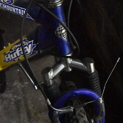 G Lot 53: Huffy Stone Mountain Bike