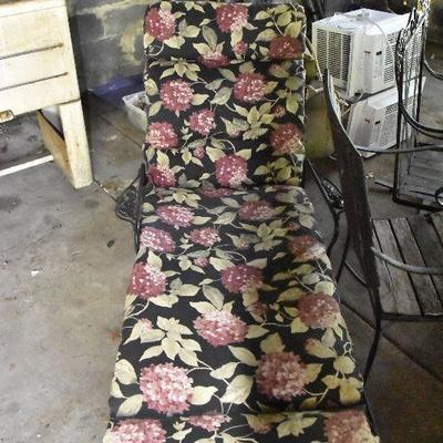 G Lot 55: Collection of Metal Outdoor Chairs and Cushions
