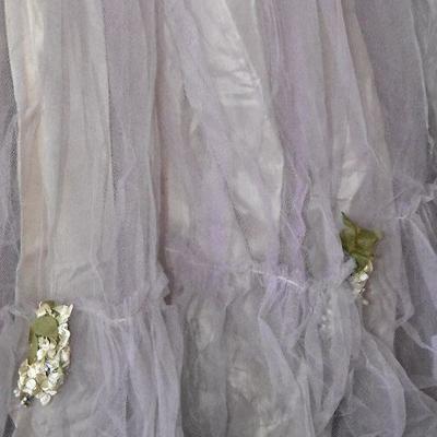 G Lot 71: Lot of Vintage Dresses