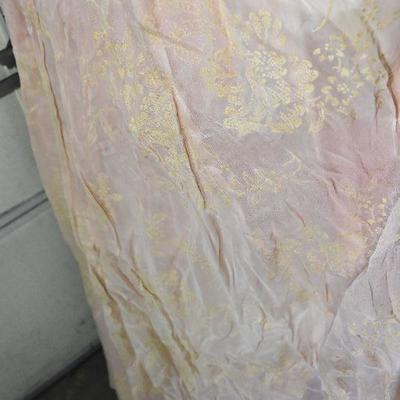 G Lot 71: Lot of Vintage Dresses