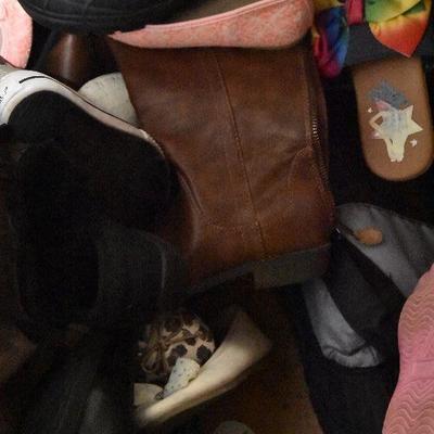 G Lot 74: Lot of Kid Shoes-Lots of Girls Sz 13