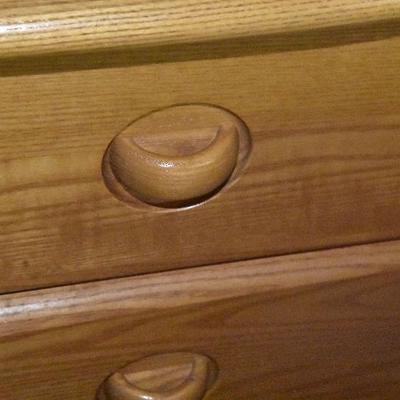 G Lot 77: Pair Stanley Dressers