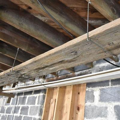 G Lot 79: 10' Weathered Barnwood