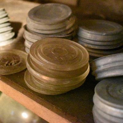 B Lot 4 Back Basement:  Vintage Canning Jar Lids