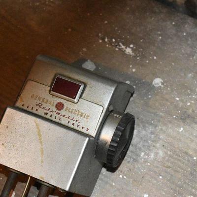 B Lot 6 Back Basement:  Deep Fryer and More