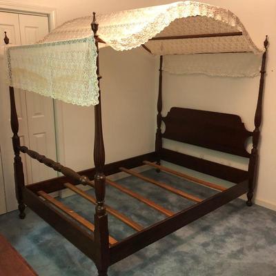 Lot 54 - Queen 4 Poster Bed with Removable Canopy