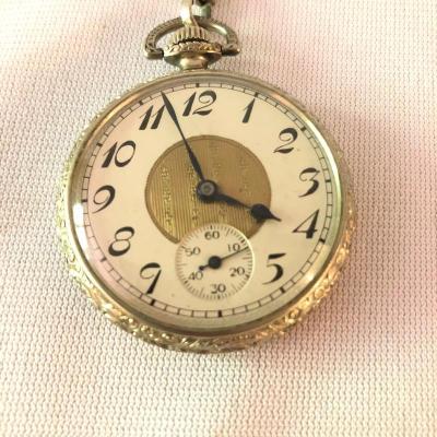 Lot 63 - Langendorf Pocket Watch and Cuff Links