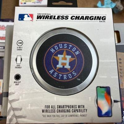 Houston Astros Wireless Charging Base NEW