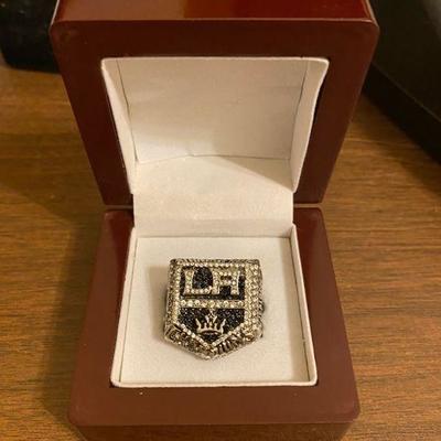 Los Angeles Kings NHL replica Championship ring